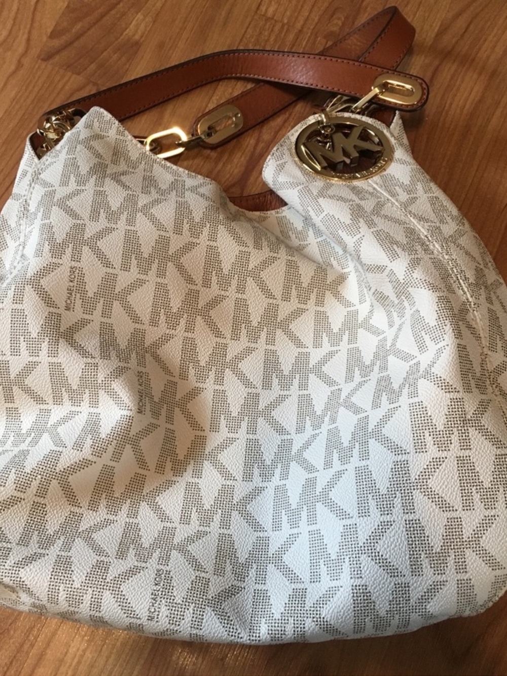 Michael Kors Beige/White Logo Shoulder Hobo with Gold Hardware - Picture 15 of 16
